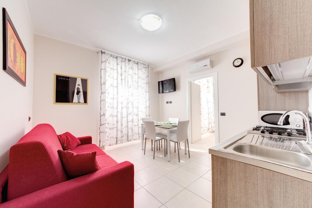 Olimpo Apartments St John In Lateran Рим Номер фото