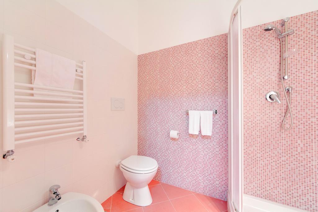 Olimpo Apartments St John In Lateran Рим Номер фото